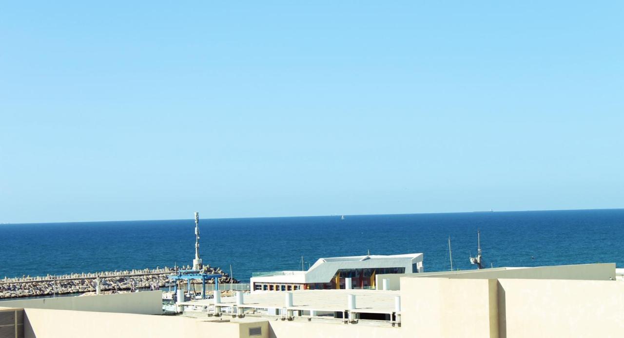 Beach Suite Israel- Private Jacuzzi, Beach View, Gym, Low Fee For Off-Site Indoor Pool & Spa ביץ סוייט ישראל- ג'קוזי פרטי עם נוף ים, אפשרות לבריכה מקורה וספא בתשלום ממש מוזל Așkelon Exterior foto